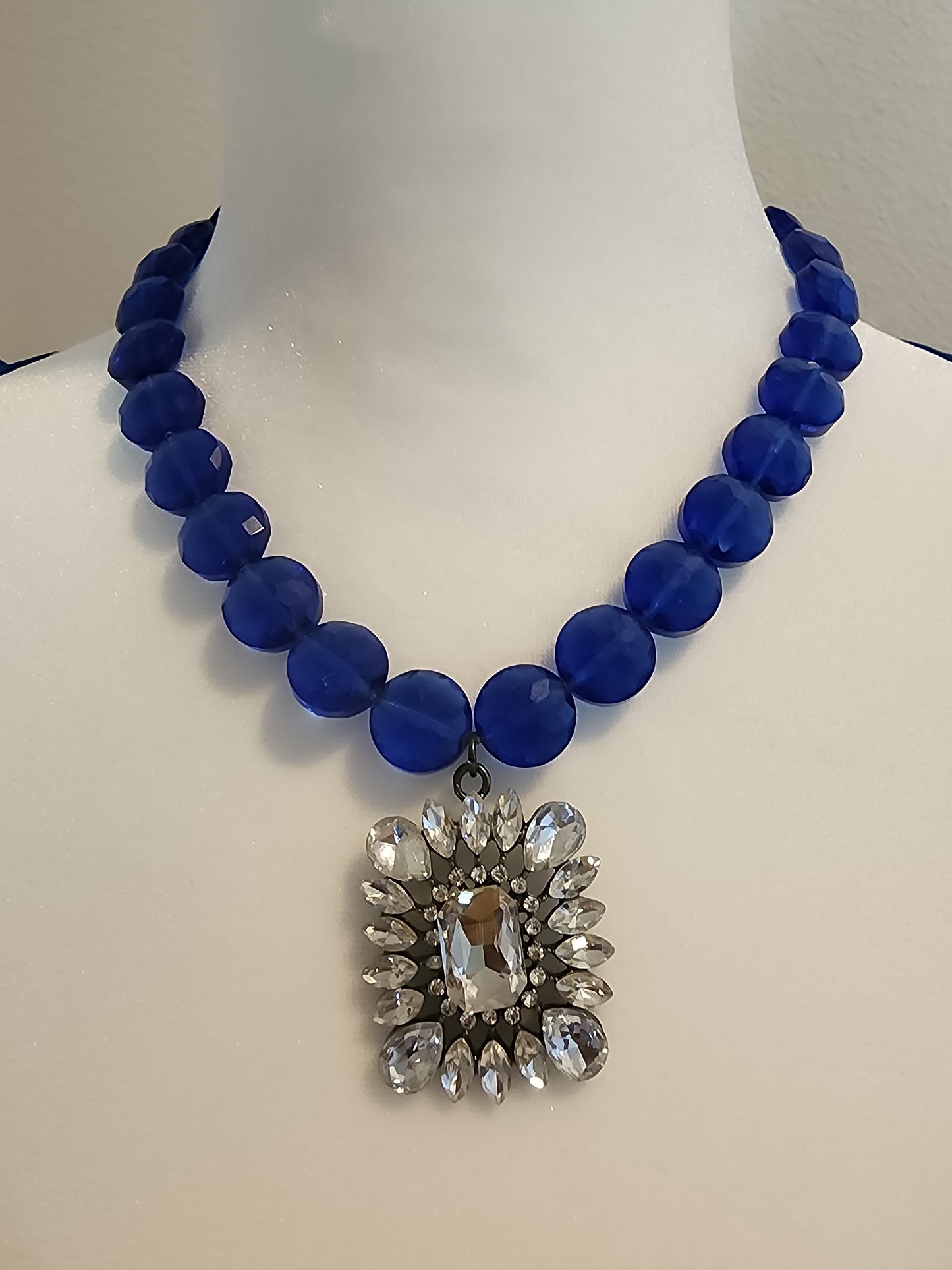 Necklace Royal Blue