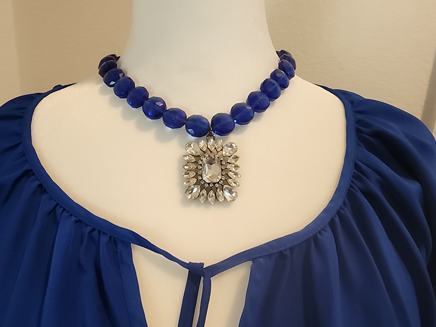 Necklace Royal Blue